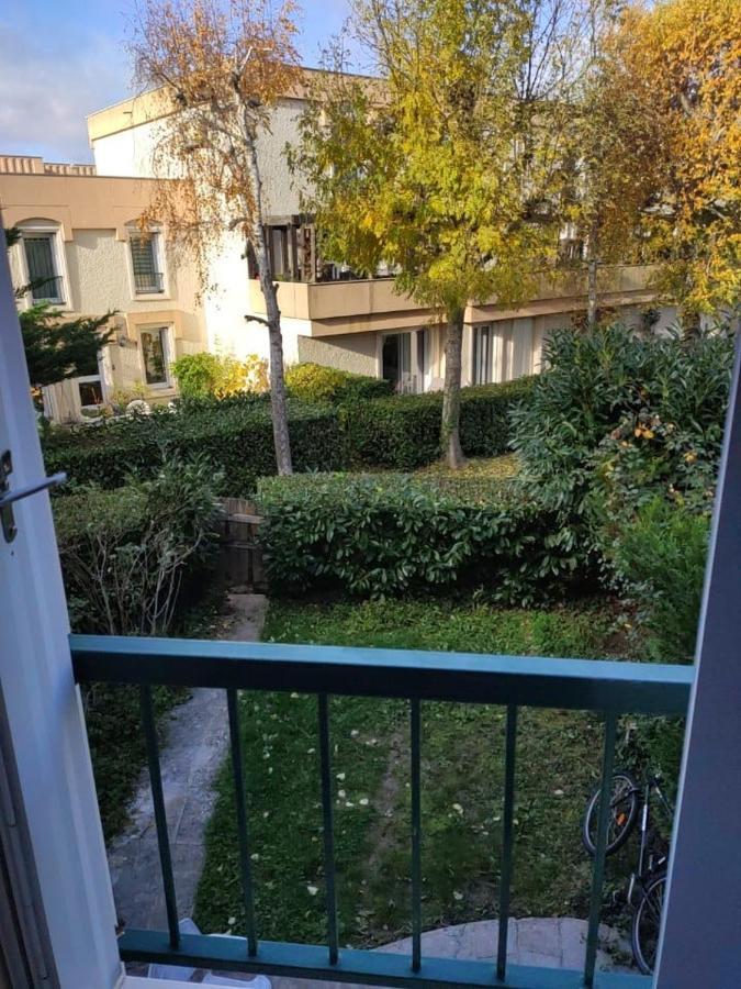Maison De Ville 102M2 3 Chambres Montigny-le-Bretonneux Luaran gambar